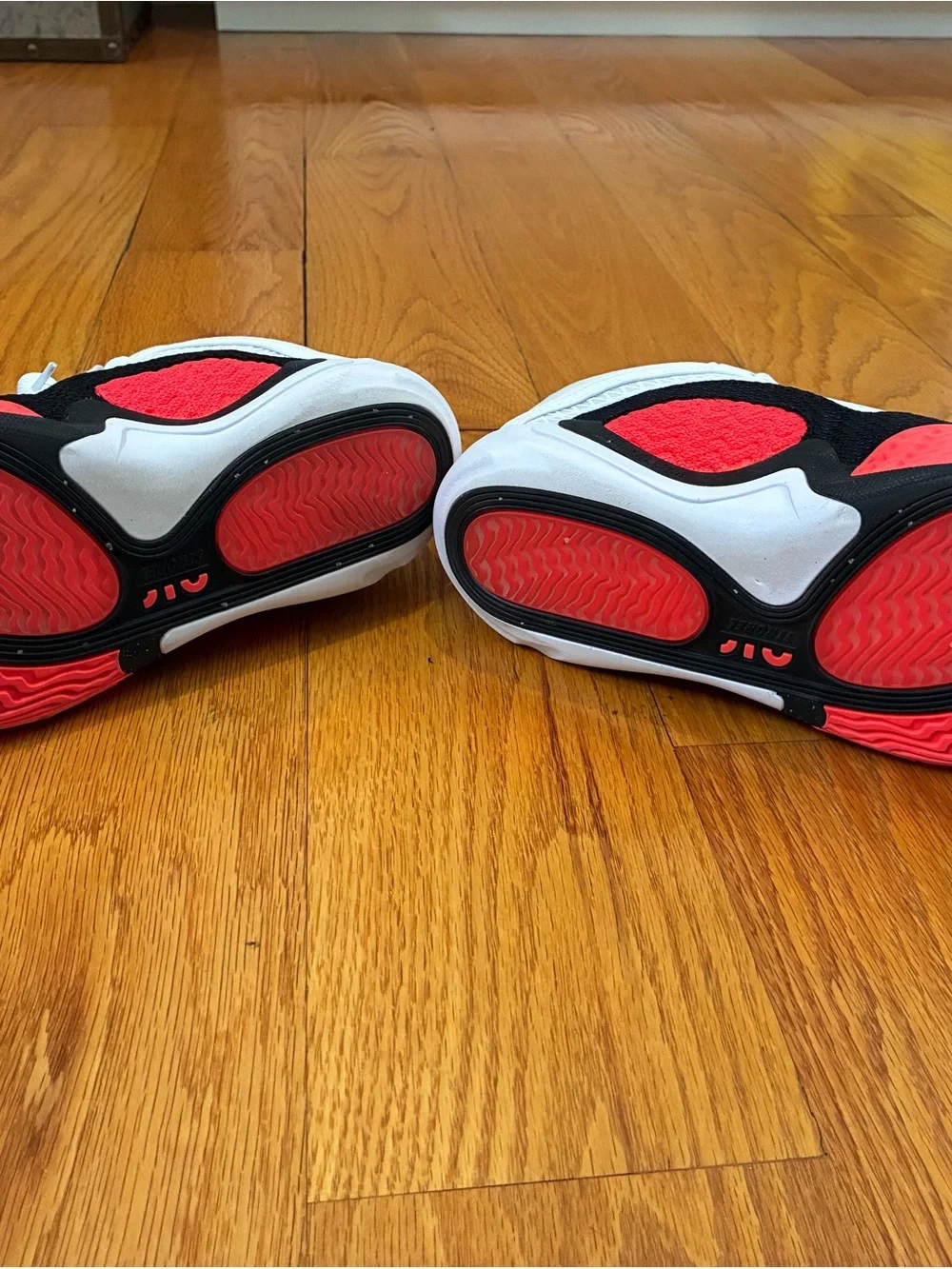 Jordan Tatum 2 Men's White/Black Bright Crimson colorway.